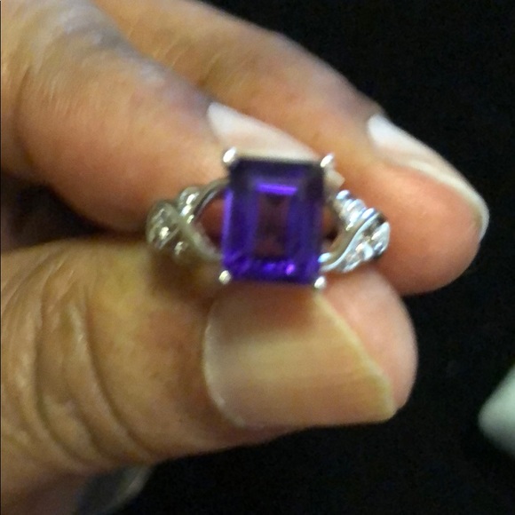 Ring (Amethyst) - Picture 3 of 7